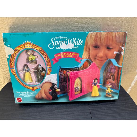 Disney Snow White Once Upon a Time Playset - New in Box - Picture 1 of 6
